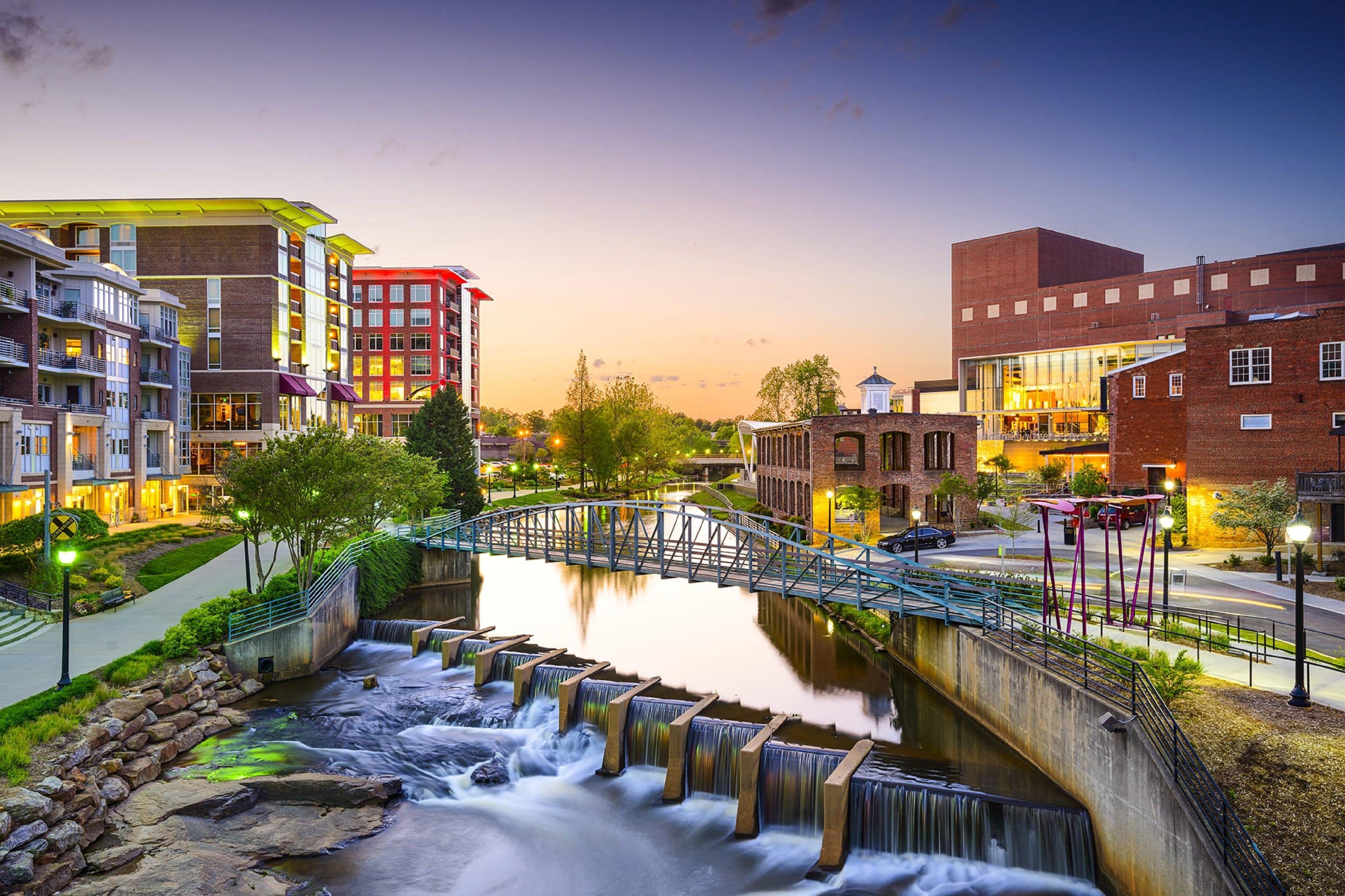 Holiday Inn Express & Suites Greenville-Downtown By Ihg Экстерьер фото