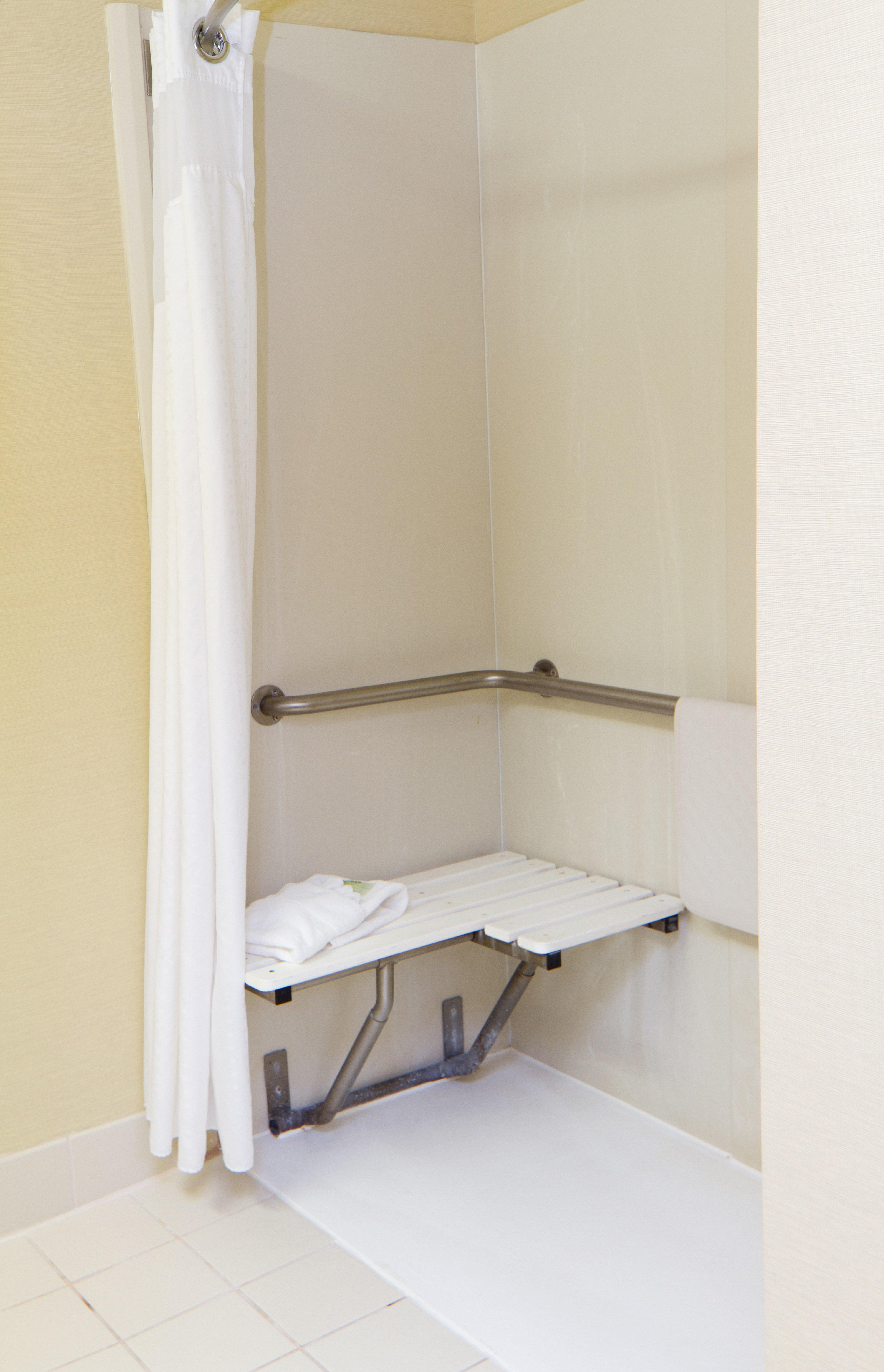 Holiday Inn Express & Suites Greenville-Downtown By Ihg Номер фото